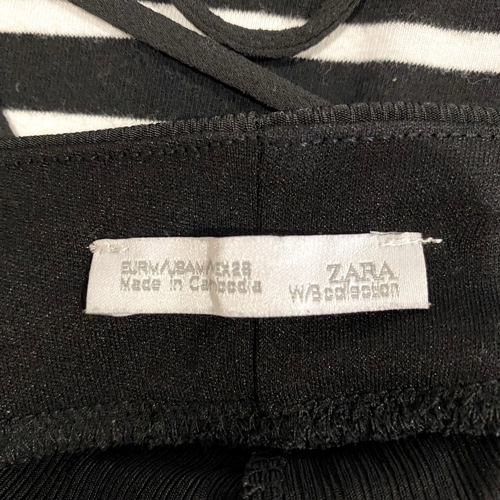 Zara playsuit - Picture 4 of 4